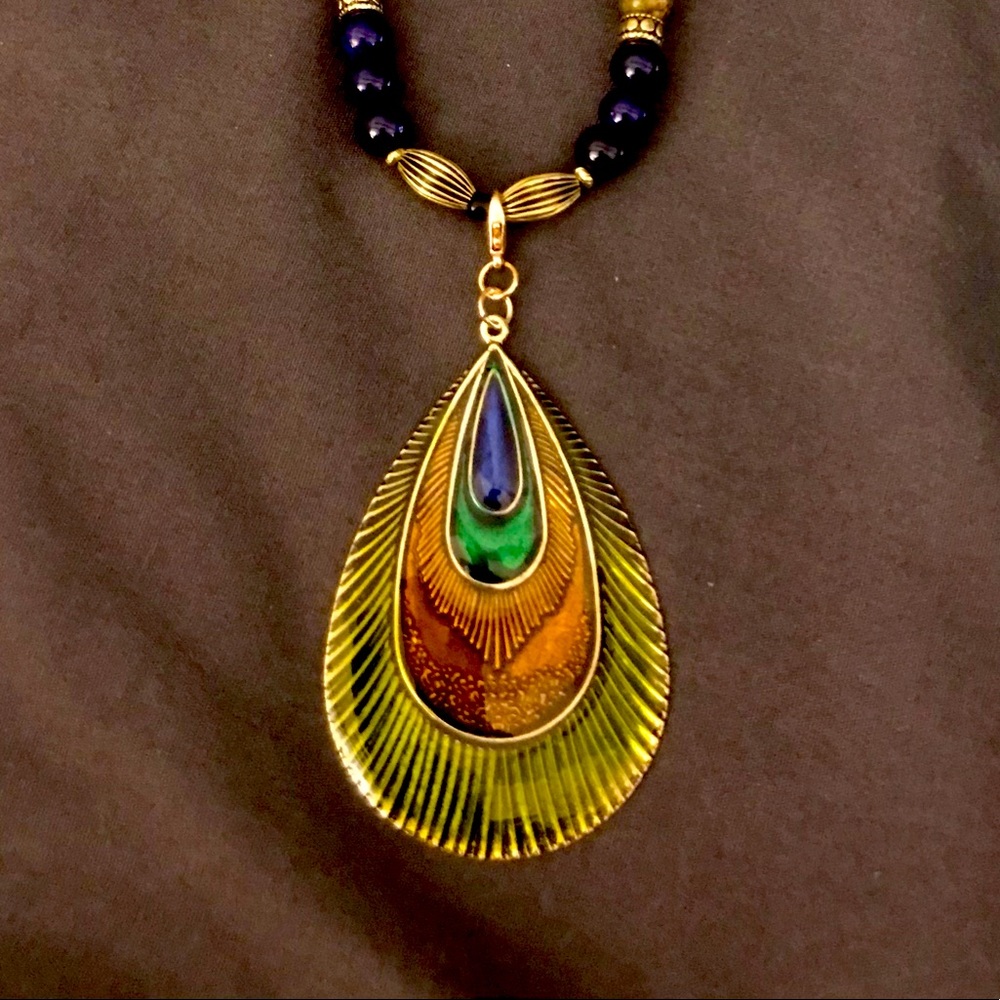 Color-burst Necklace with Jade